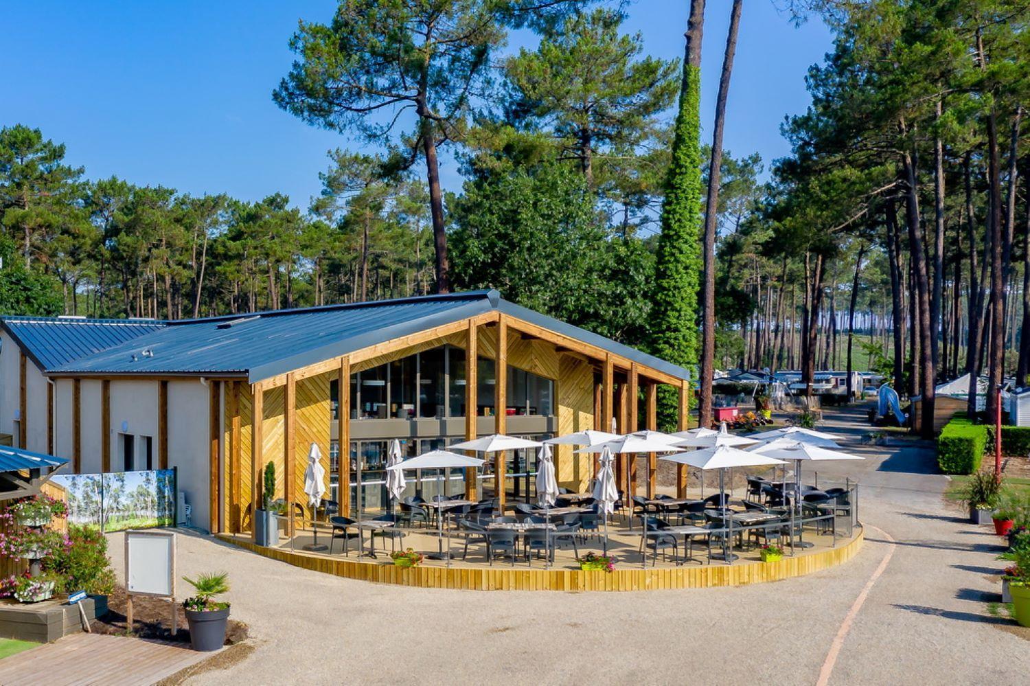 Sbvacances Tout Confort 2Ch Et 1Sdb, Environnement Calme Et Verdoyant Dans Camping 4 Etoiles Сен-Жюльен-ан-Борн Экстерьер фото